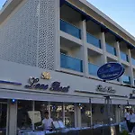 酒店 Devamli 马尔马里斯