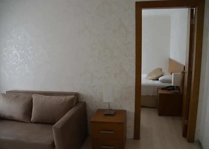 Devamli 3* Μαρμαρίς