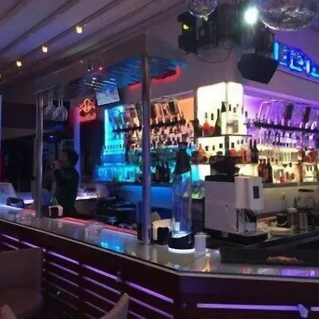 Devamli Hotel 3*