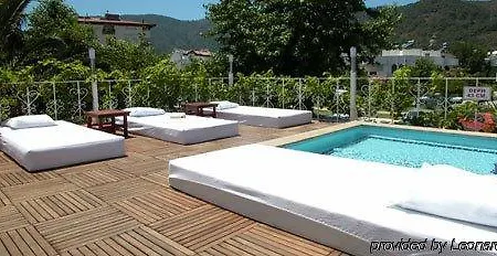 호텔 데바믈리 3*